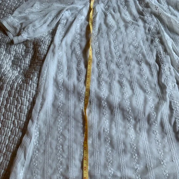 Modcloth Lace Tunic - Picture 6 of 7